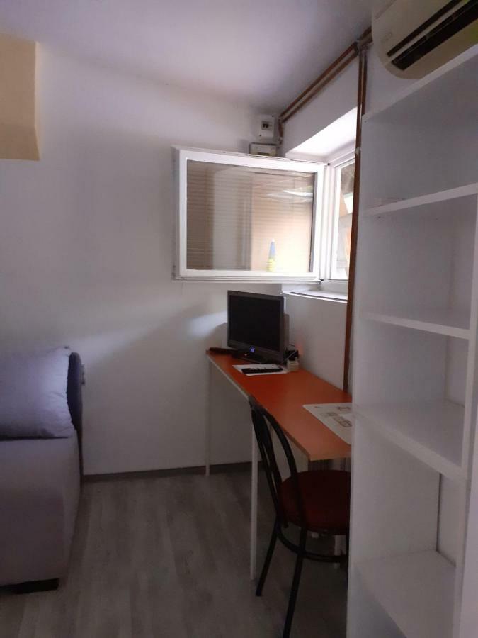 Studio Krunska 6 Белград Экстерьер фото